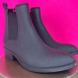 Jeffrey Campbell Stormy Matte Black Rubber Chelsea Rain Boot Size 10